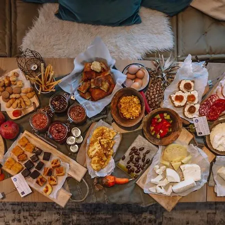 Konukevi Amymone Anabolu