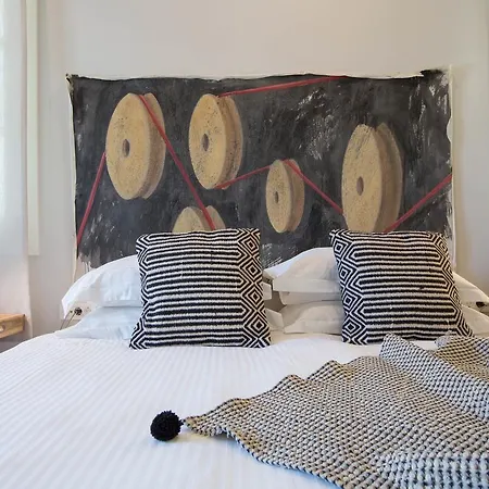 Amymone Guest house 3*