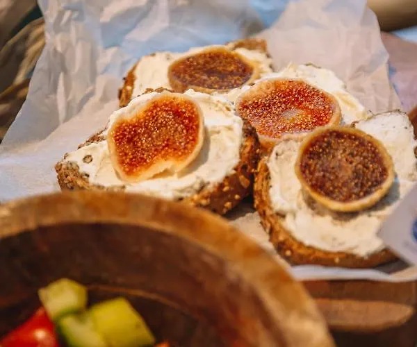 Πανσιόν Amymone 4*